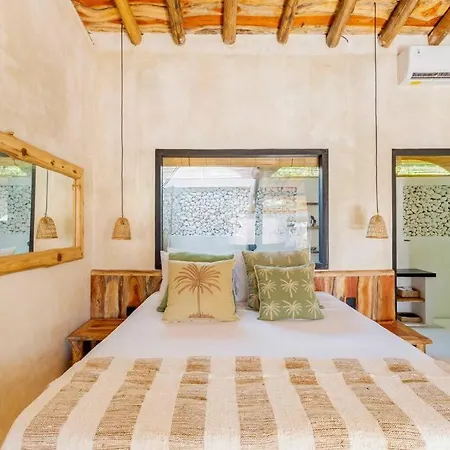 Angatu Villas 1 Padang - Padang